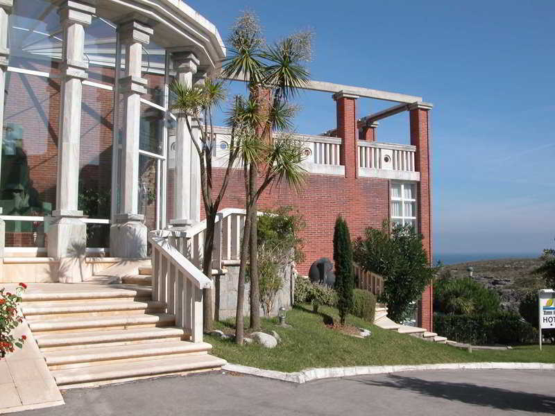 Hotel Torre Cristina Noja Kültér fotó